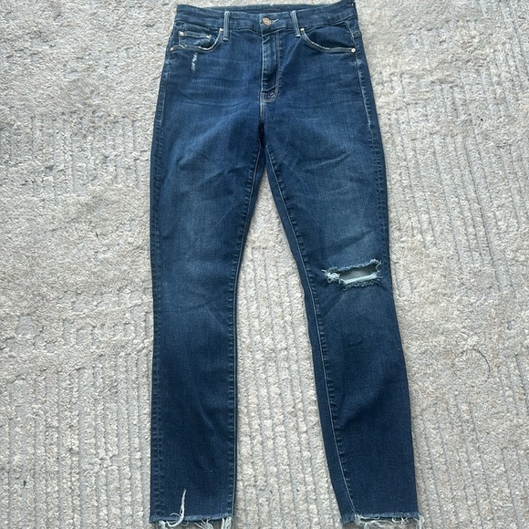 NWOT MOTHer High Waisted Looker Ankle Fray in Close To The Edge size 27 - Picture 4 of 10